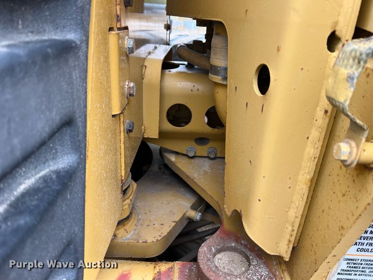 image for item NI9061 2005 Caterpillar 12H  VHP motor grader