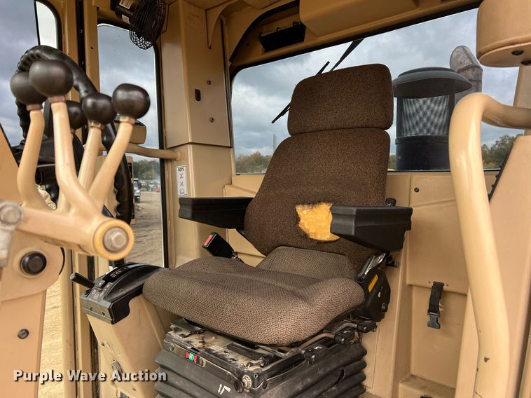 image for item NI9061 2005 Caterpillar 12H  VHP motor grader