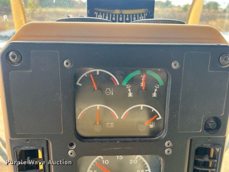 image for item NI9061 2005 Caterpillar 12H  VHP motor grader