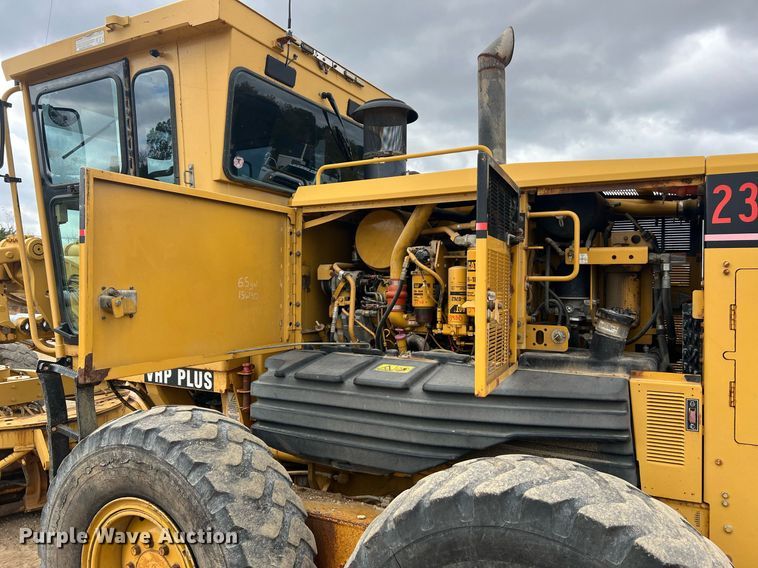 image for item NI9061 2005 Caterpillar 12H  VHP motor grader