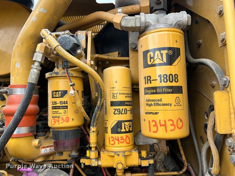 image for item NI9061 2005 Caterpillar 12H  VHP motor grader