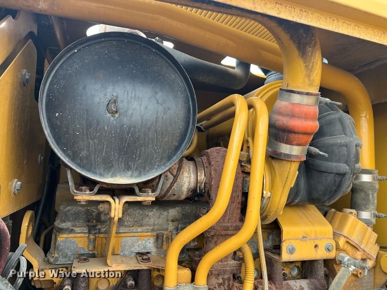 image for item NI9061 2005 Caterpillar 12H  VHP motor grader