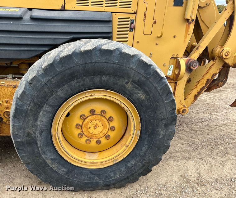 image for item NI9061 2005 Caterpillar 12H  VHP motor grader