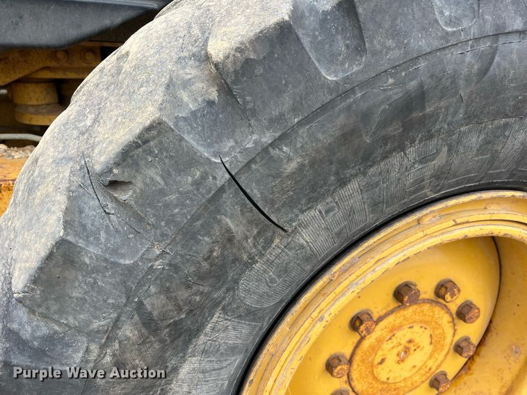 image for item NI9061 2005 Caterpillar 12H  VHP motor grader