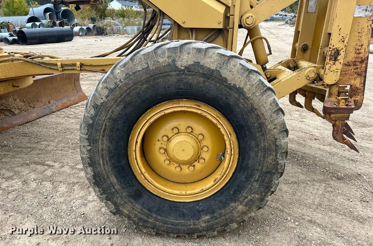 image for item NI9061 2005 Caterpillar 12H  VHP motor grader