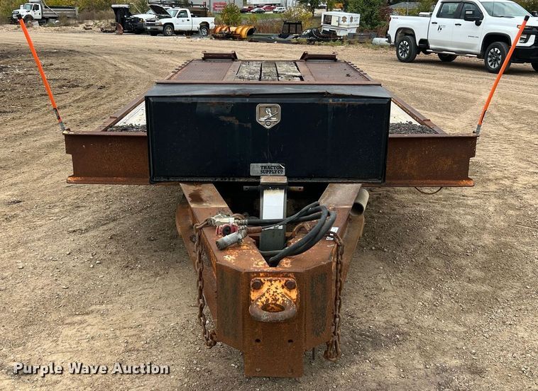 image for item NI9062 1989 Holden TD03025  equipment trailer