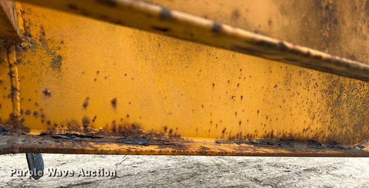 image for item NI9062 1989 Holden TD03025  equipment trailer