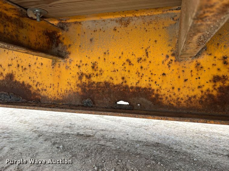 image for item NI9062 1989 Holden TD03025  equipment trailer