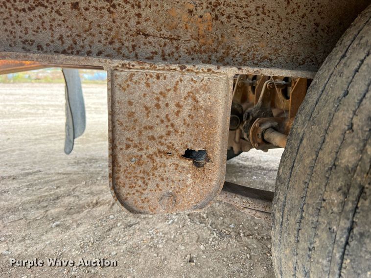 image for item NI9062 1989 Holden TD03025  equipment trailer