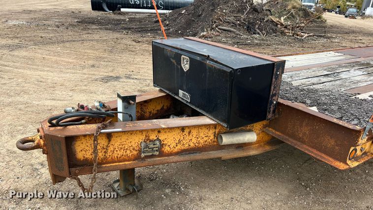 image for item NI9062 1989 Holden TD03025  equipment trailer