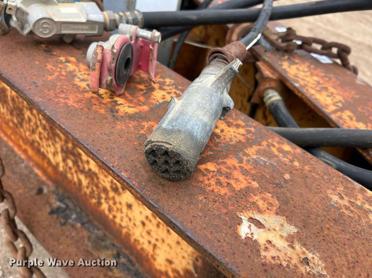 image for item NI9062 1989 Holden TD03025  equipment trailer