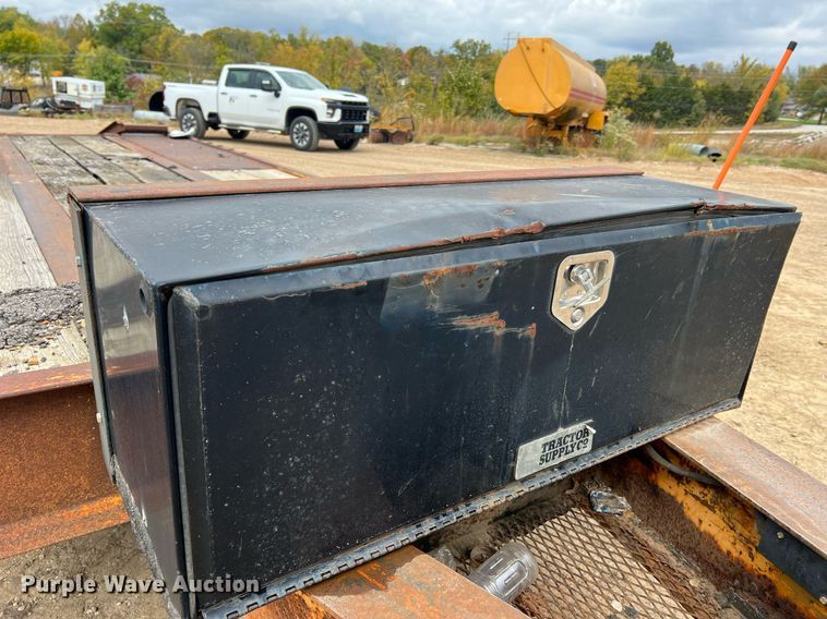 image for item NI9062 1989 Holden TD03025  equipment trailer