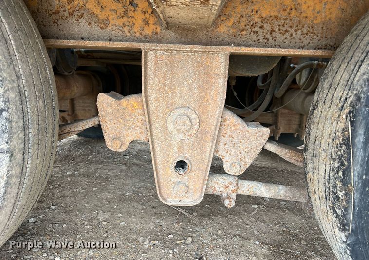 image for item NI9062 1989 Holden TD03025  equipment trailer