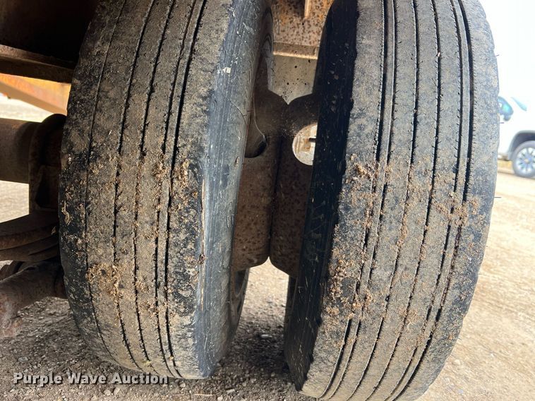 image for item NI9062 1989 Holden TD03025  equipment trailer