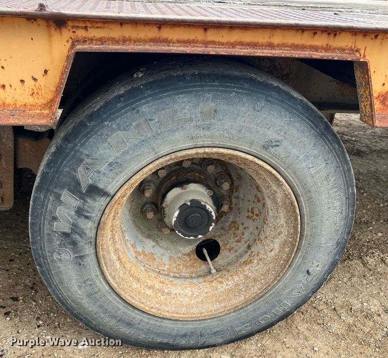 image for item NI9062 1989 Holden TD03025  equipment trailer