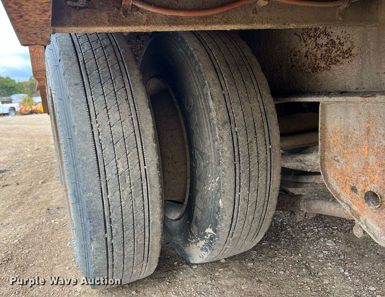 image for item NI9062 1989 Holden TD03025  equipment trailer