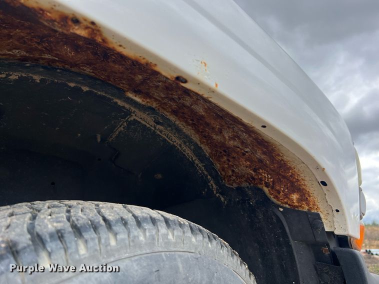 image for item NI9063 2002 Chevrolet Silverado 1500  pickup truck