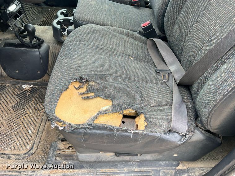 image for item NI9063 2002 Chevrolet Silverado 1500  pickup truck