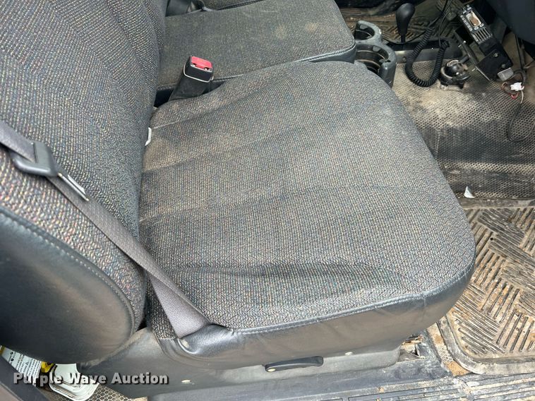 image for item NI9063 2002 Chevrolet Silverado 1500  pickup truck