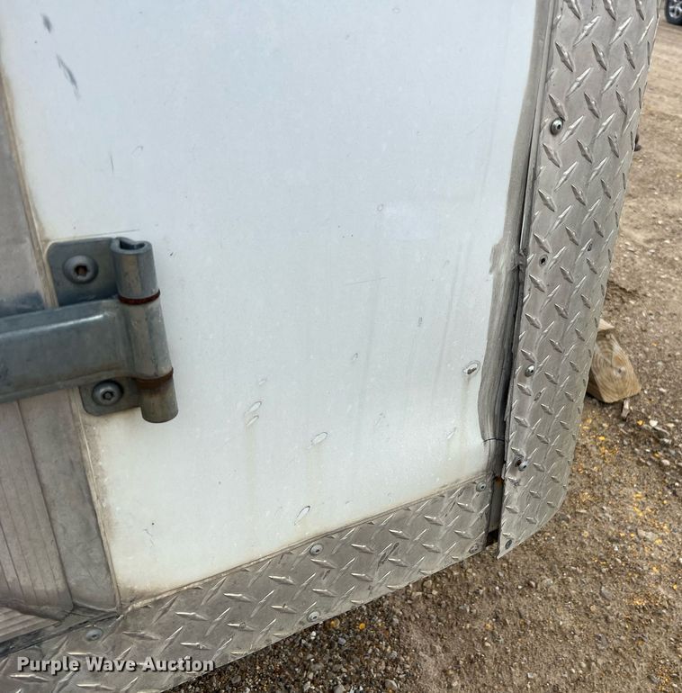 image for item NI9064 2004 Doolittle  enclosed cargo trailer