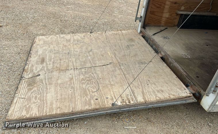 image for item NI9064 2004 Doolittle  enclosed cargo trailer