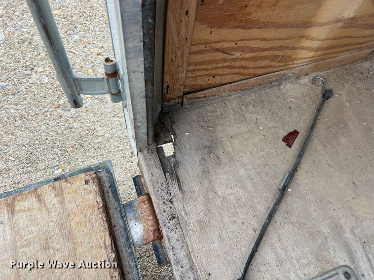 image for item NI9064 2004 Doolittle  enclosed cargo trailer