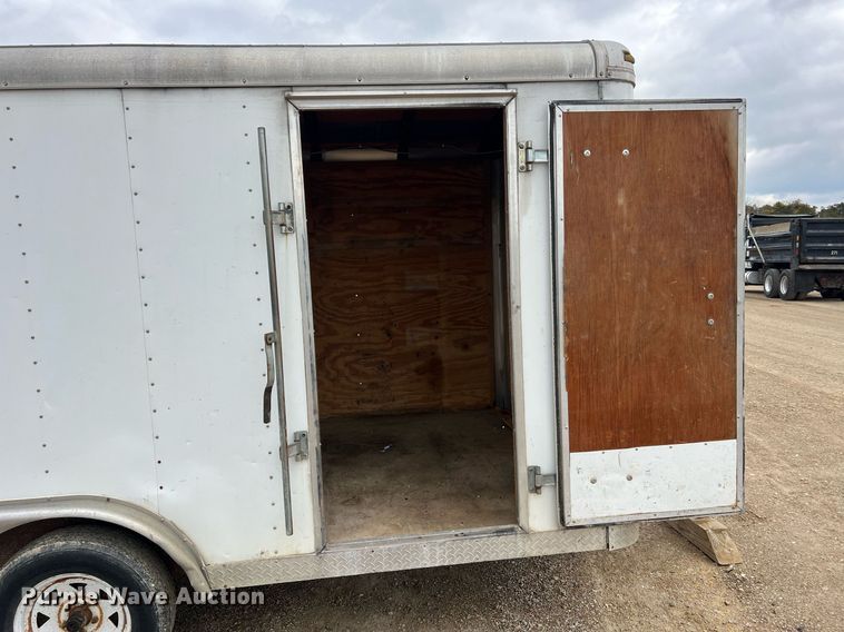 image for item NI9064 2004 Doolittle  enclosed cargo trailer