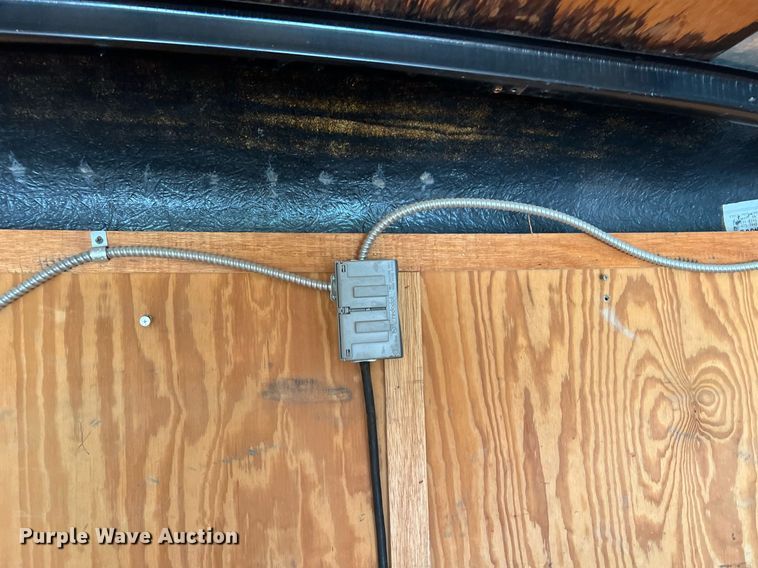 image for item NI9064 2004 Doolittle  enclosed cargo trailer