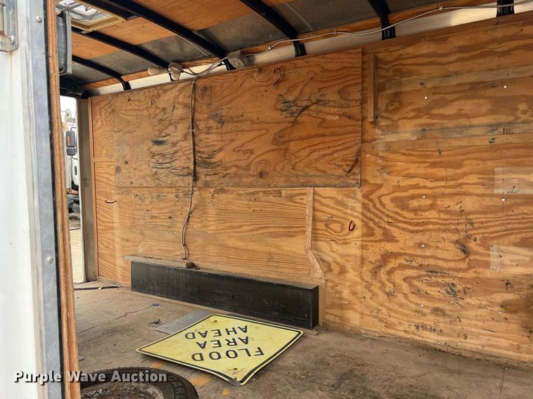 image for item NI9064 2004 Doolittle  enclosed cargo trailer