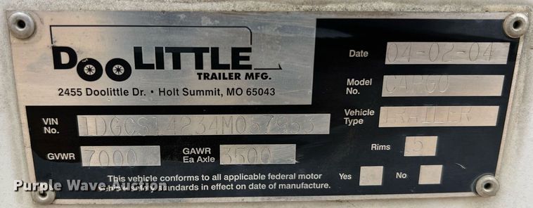 image for item NI9064 2004 Doolittle  enclosed cargo trailer