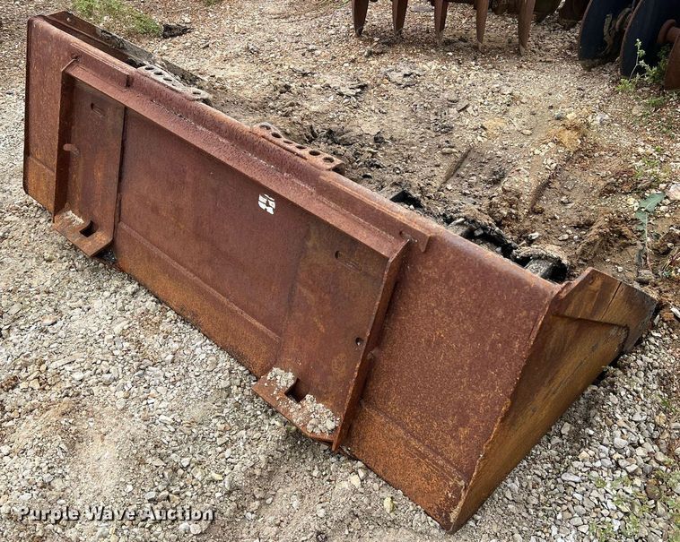 image for item NI9070 67" W skid steer bucket