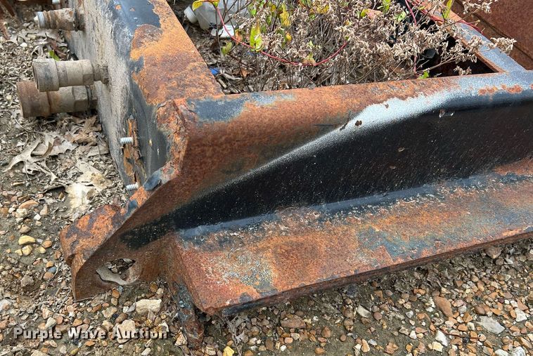 image for item NI9072 (2) bed hoists