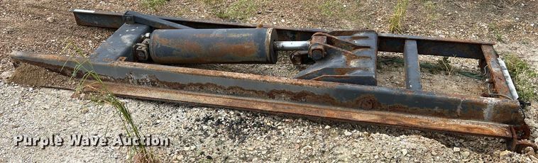 image for item NI9072 (2) bed hoists