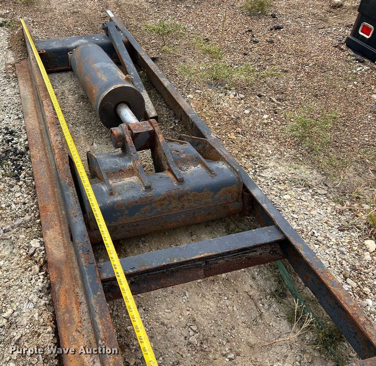 image for item NI9072 (2) bed hoists