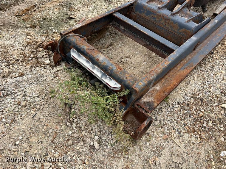 image for item NI9072 (2) bed hoists