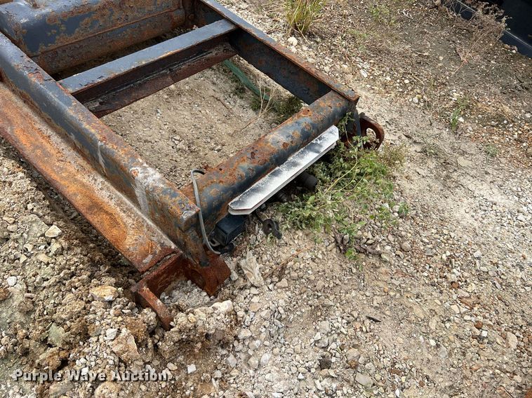 image for item NI9072 (2) bed hoists