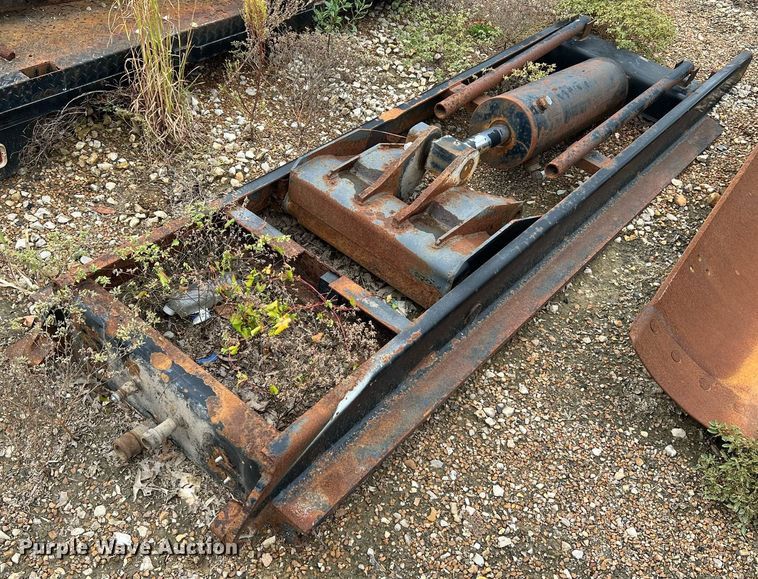 image for item NI9072 (2) bed hoists