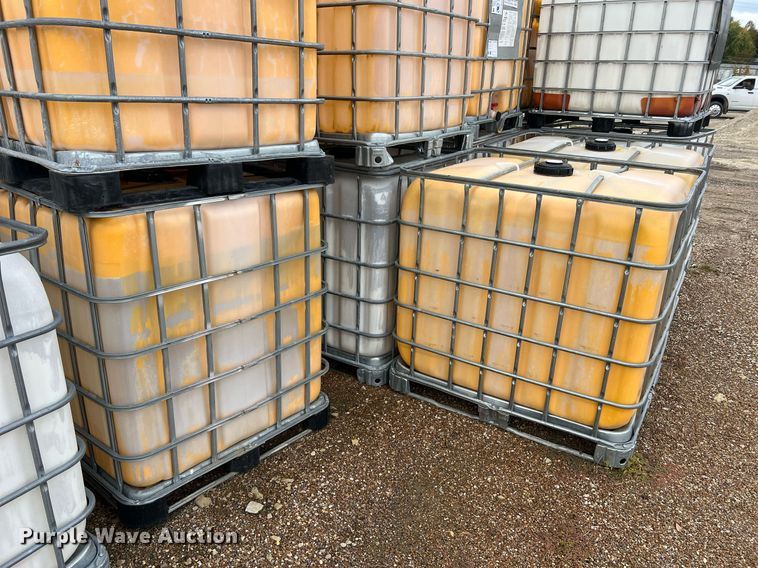 image for item NI9077 (34) IBC totes