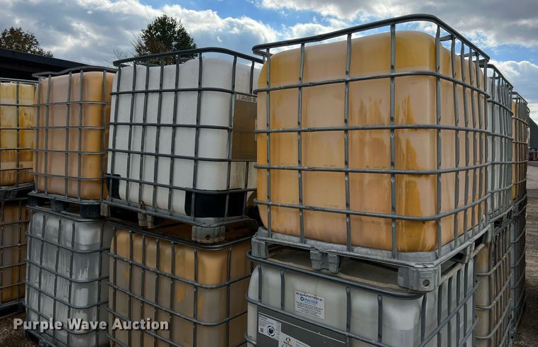 image for item NI9079 (32) IBC totes