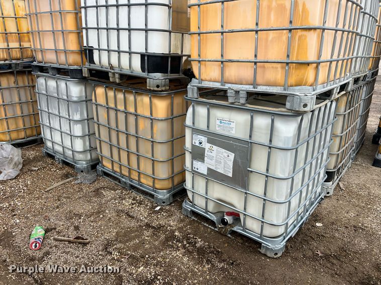 image for item NI9079 (32) IBC totes