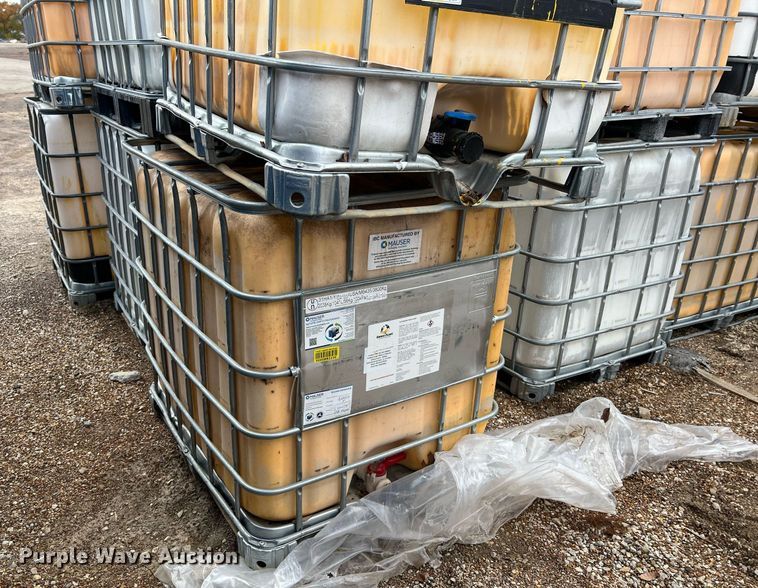 image for item NI9079 (32) IBC totes