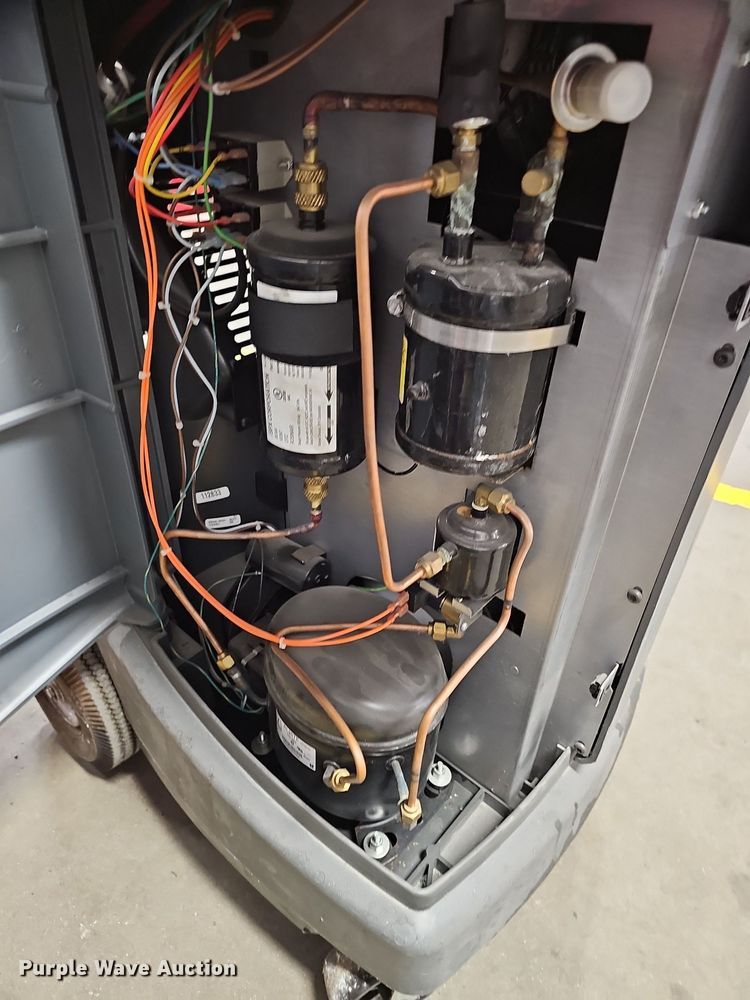 image for item NJ9893 SPX Robinair Cooltech 34134Z   refrigerant recovery