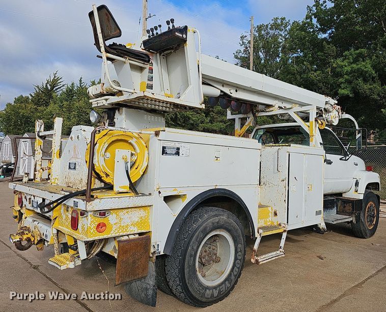 image for item NJ9897 1991  Chevrolet Kodiak  digger derrick truck