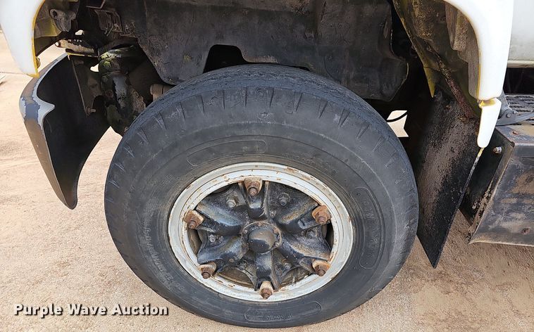 image for item NJ9897 1991  Chevrolet Kodiak  digger derrick truck