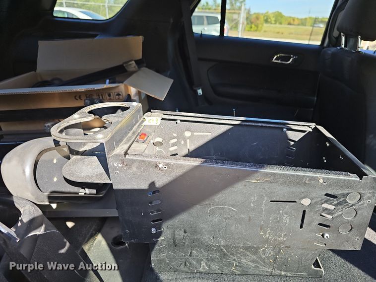 image for item NJ9914 2017 Ford Explorer Police Interceptor  SUV