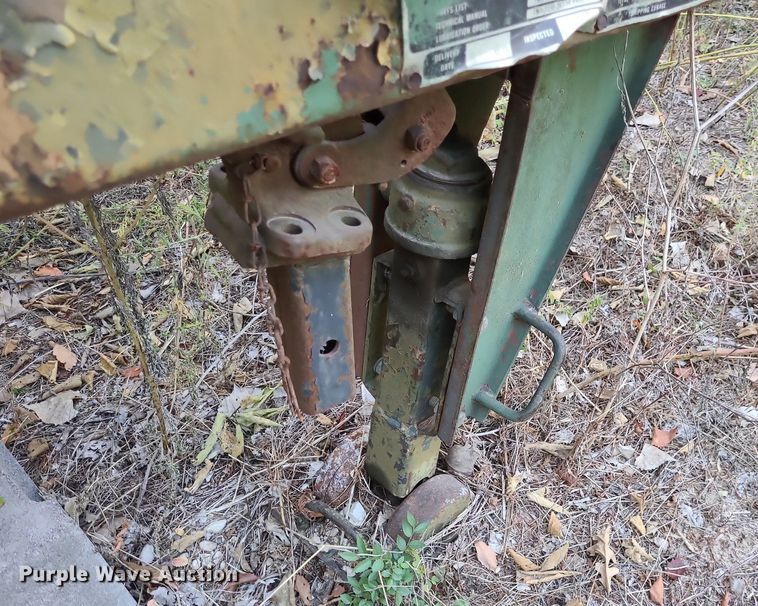 image for item NJ9972 1968  tank trailer