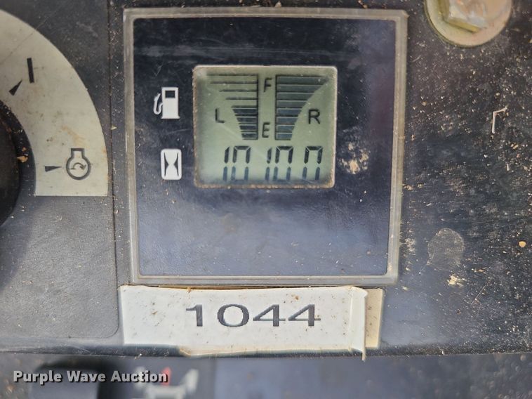 image for item NJ9981 Hustler Super 104  ZTR lawn mower