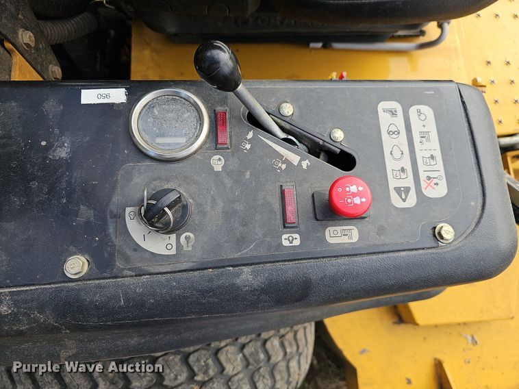 image for item NJ9982 Hustler Super Z  ZTR lawn mower