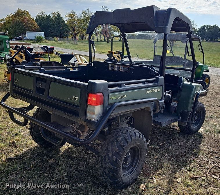 image for item NJ9984 2013 John Deere XUV Gator  utility vehicle