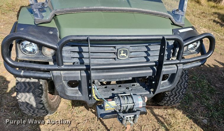 image for item NJ9984 2013 John Deere XUV Gator  utility vehicle